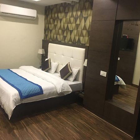 阿杰梅尔 Arya Sheraton酒店 外观 照片